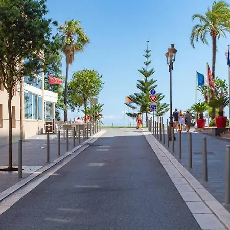 Studio Massenet, 1 Min From The Beach * Nice